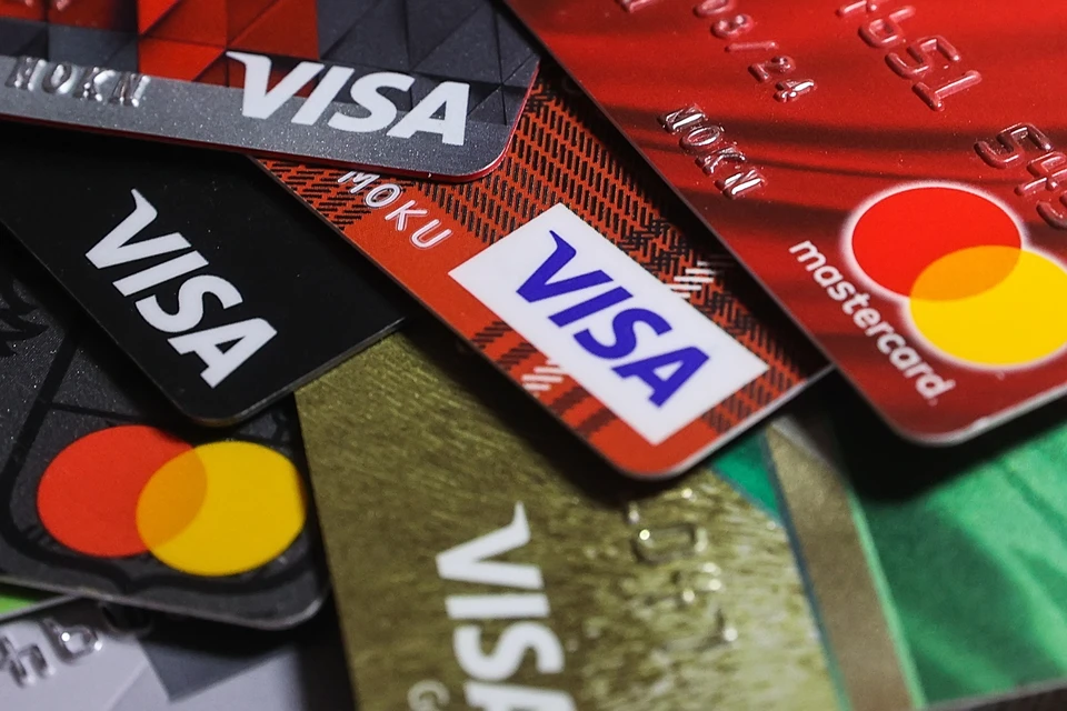 Ограничение работы Visa и Mastercard связано с обеспечением защиты россиян от аферистов