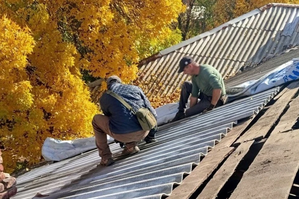 Ремонт кровель в ДНР выполнили в 1298 многоквартирных домах. Фото: Минстрой ДНР