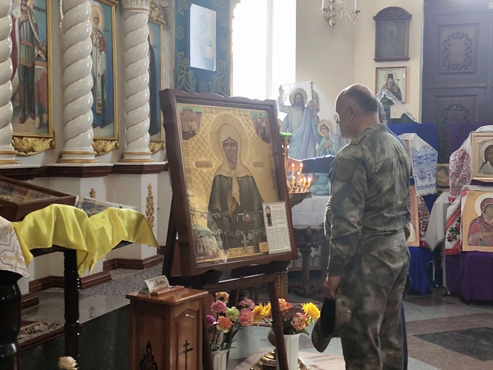 В храме Александра Невского в Луганске казаки приняли присягу