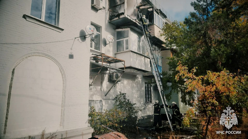 Горела одна из квартир в доме. ФОТО: МЧС России