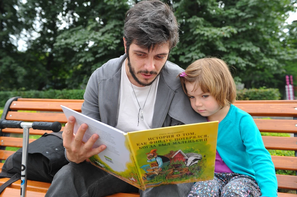 В каждой библиотеке будет своя книга