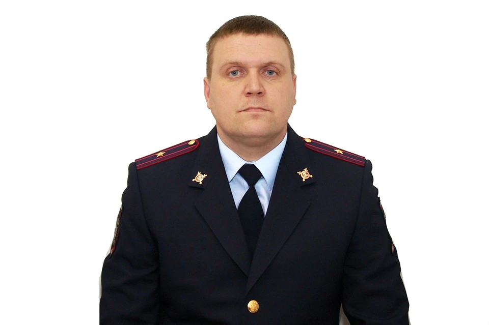 На фото: старший участковый уполномоченный полиции отделения участковых уполномоченных полиции и по делам несовершеннолетних Отделения полиции № 5 межмуниципального отдела МВД России «Буйский» Александр Курочкин