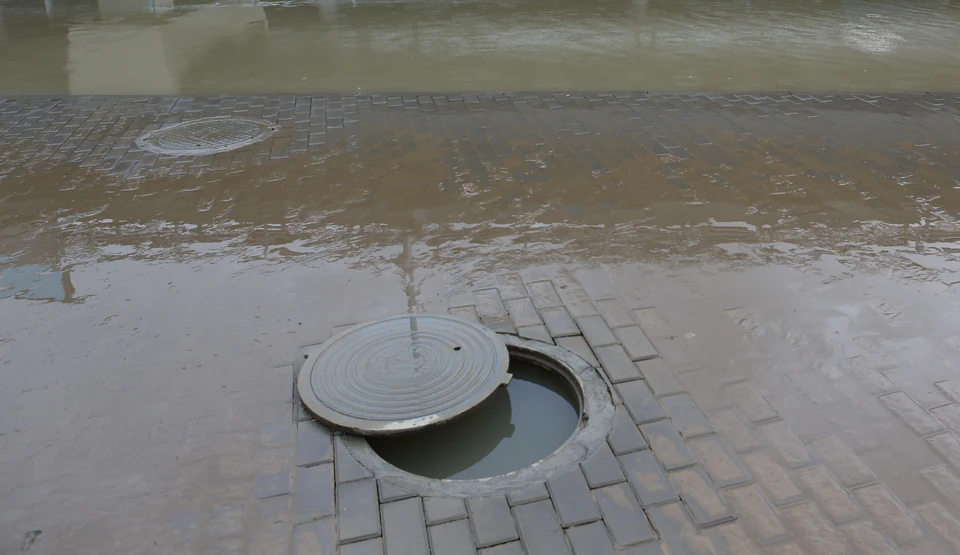 В Ульяновске стоками из частного коллектора заливает трамвайное депо в Засвияжье