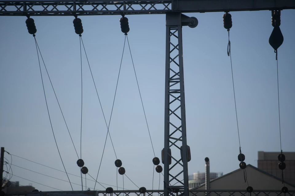 На устранение неполадок уйдет до трех часов.