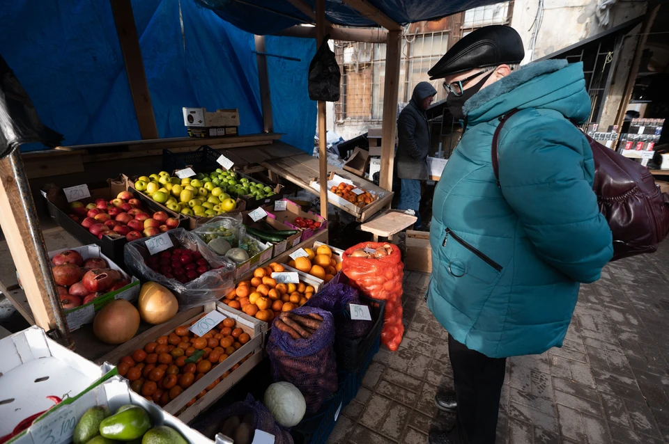 Уличных торговцев выгнали с территории.