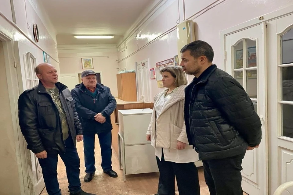 Глава минздрава областипровел в детской городской клинической больнице № 1 рабочее совещание. Фото: Минздрав Новосибирской области