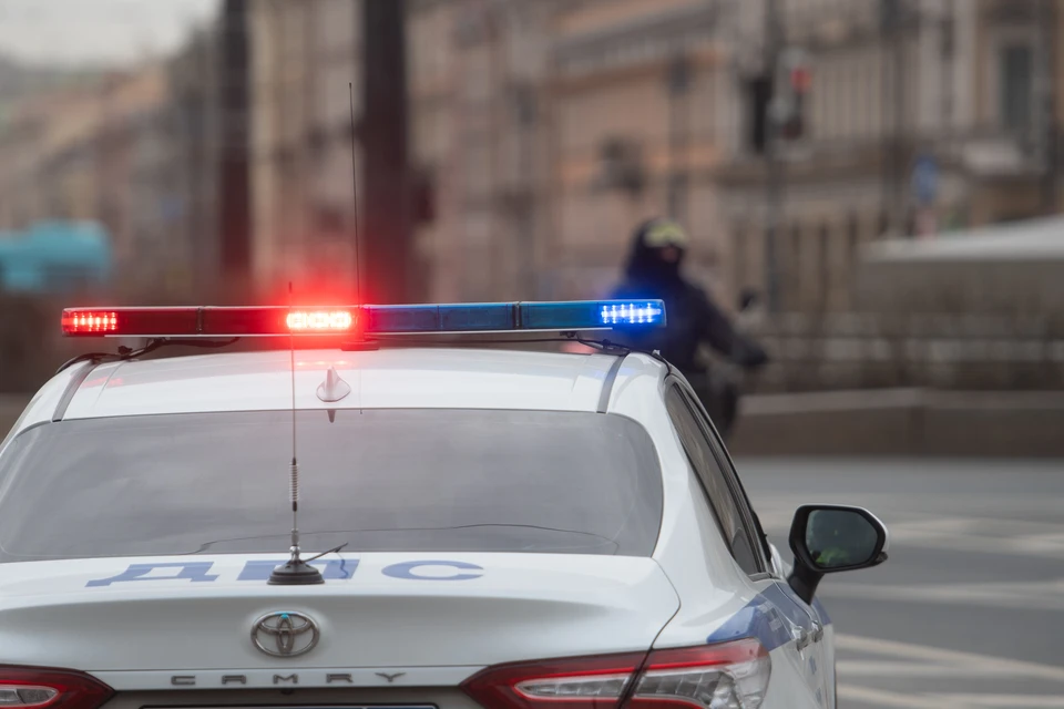 На месте аварии уже побывали автоинспекторы и следователи МВД