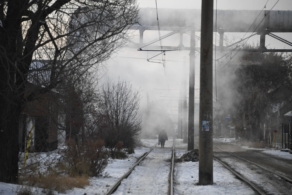 На аварийное состояние трамвайных путей пожаловались горожане.