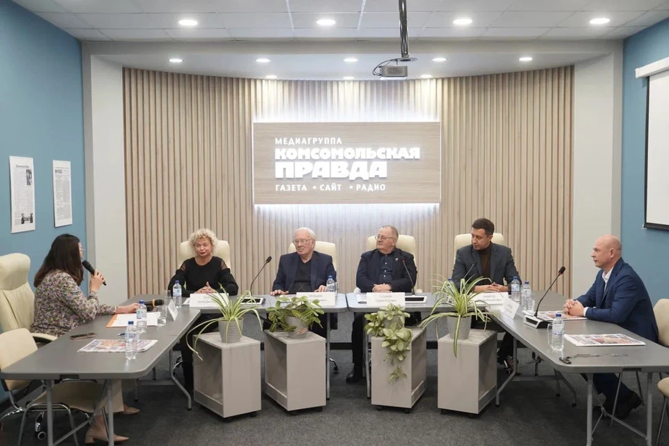 На круглом столе специалисты рассказали об основных целях диспансеризации и скринингах.