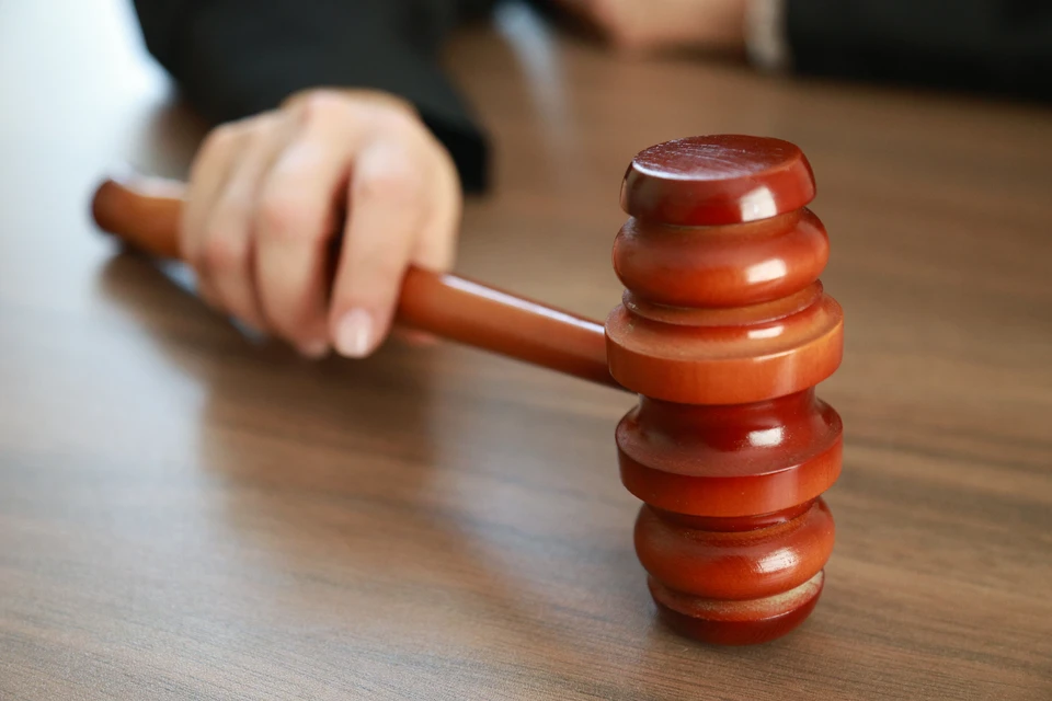 Суд приговорил женщину к двум годам лишения свободы условно