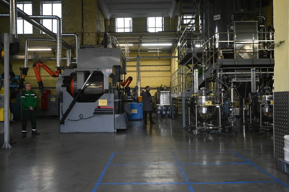 Предприятие будет выпускать до 200 тысяч кубометров продукции в год.