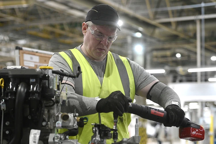 Не четырехдневка, а 36-часовая неделя: в Госдуме рассказали, как может измениться рабочее время россиян