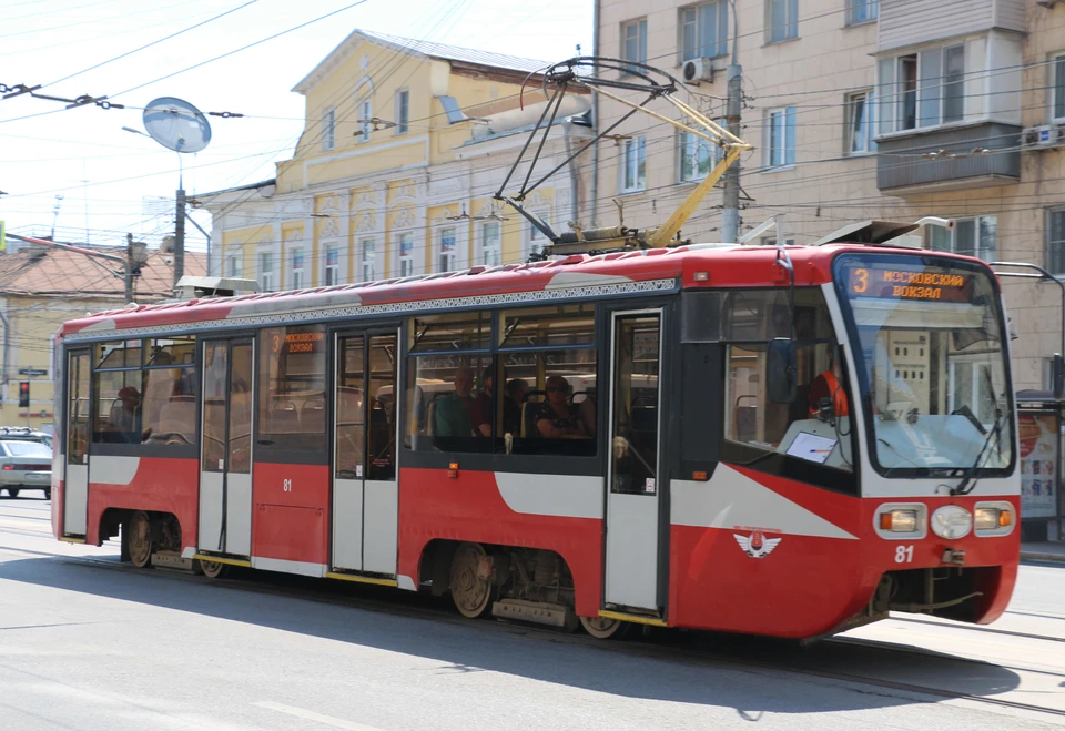 В центре Тулы на три дня перекроют перекрёсток улиц Советской и Мосина из-за ремонта трамвайных путей.