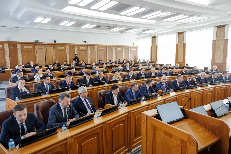 Депутаты определили, на что пойдут дополнительные средства бюджета.