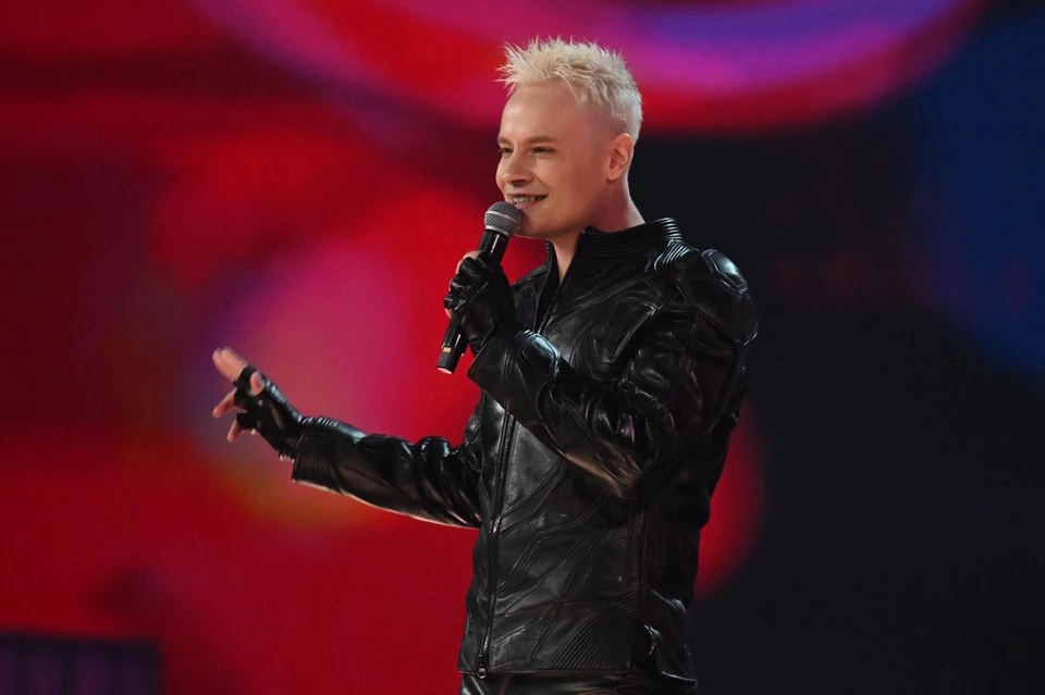 Нижегородский сенатор Вайнберг исполнит новый хит с Шаманом 4 ноября.