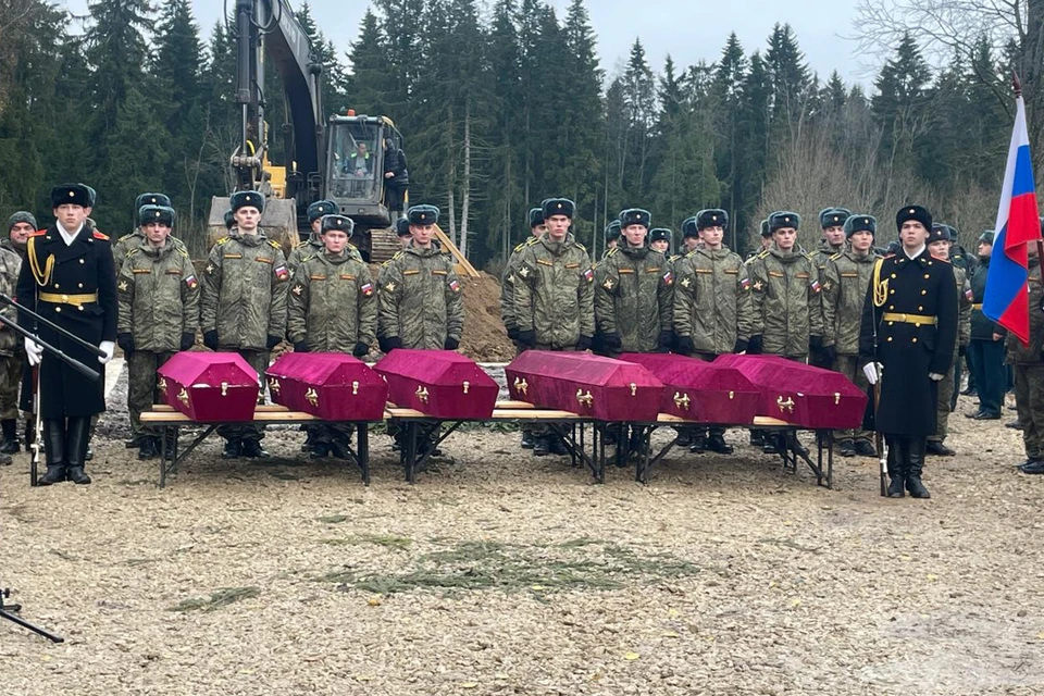 Останки похоронили на кладбище в Волосово. Фото: t.me/sledcom47