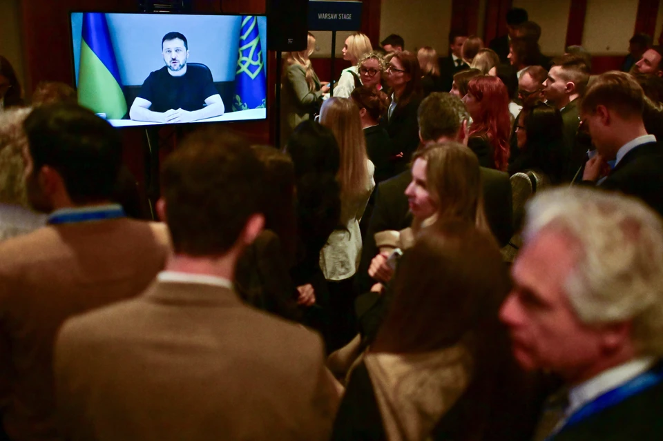 Ирландский журналист Боуз уличил Зеленского в выводе миллионов долларов в офшоры