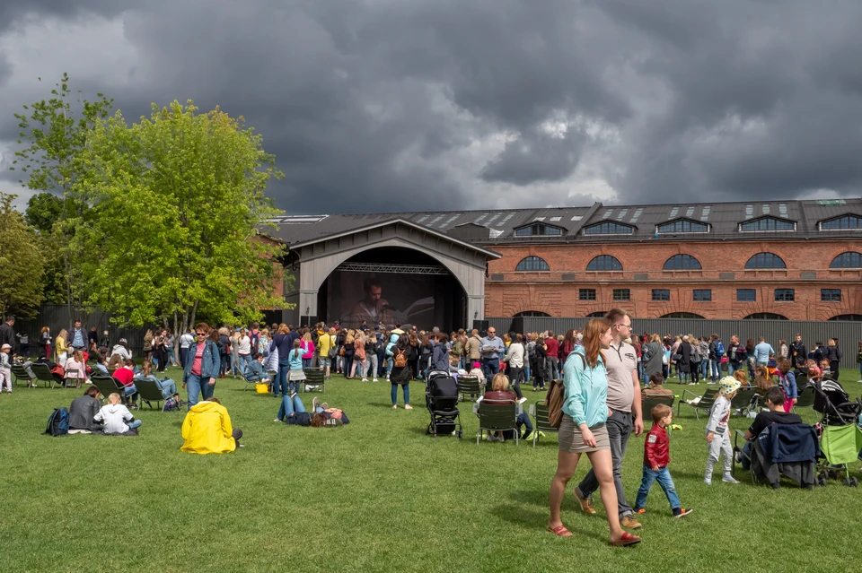 Пространство ждет новая реконструкция.