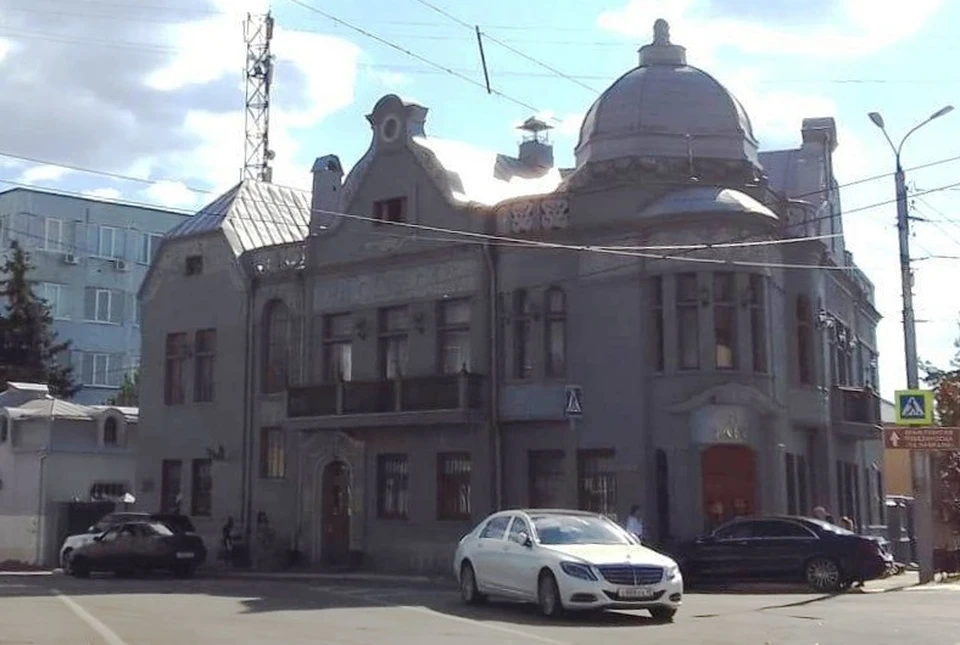 Управление ЗАГС информирует о режиме работы на время ноябрьских праздников.