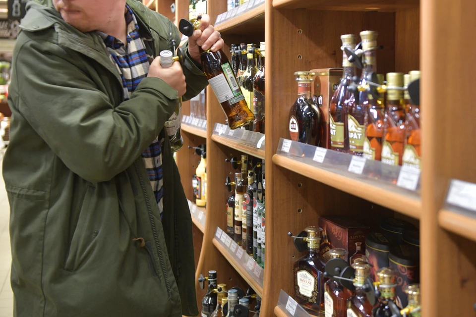 Криминальный «триллер» с виски, ножом и велосипедом случился в Ухолово.