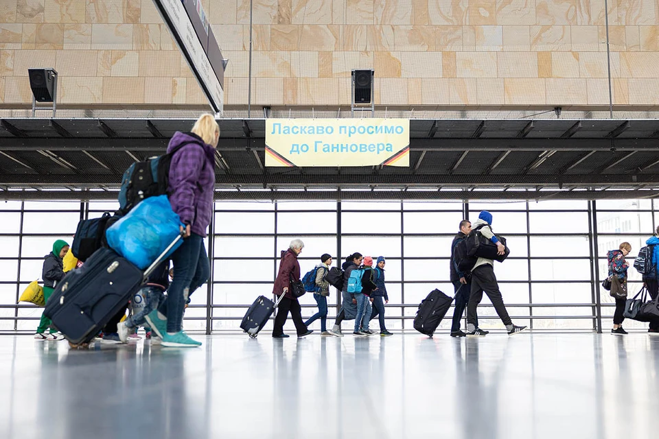 Украинские беженцы уже изрядно утомили Европу.