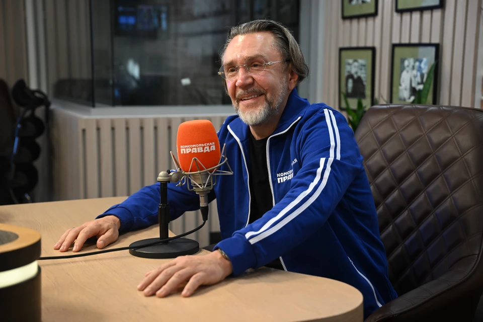 Музыкант в интервью ответил на сравнение своего творчества с Владимиром Высоцким