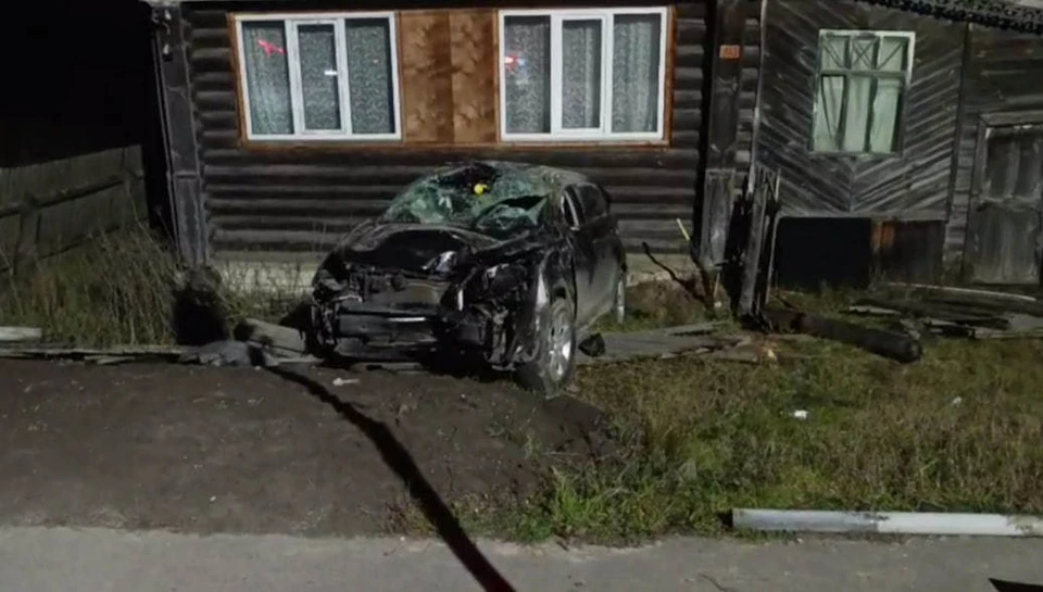 Пьяный водитель врезался в жилой дом в Кулебакском округе. Фото: пресс-служба УГИБДД по Нижегородской области.