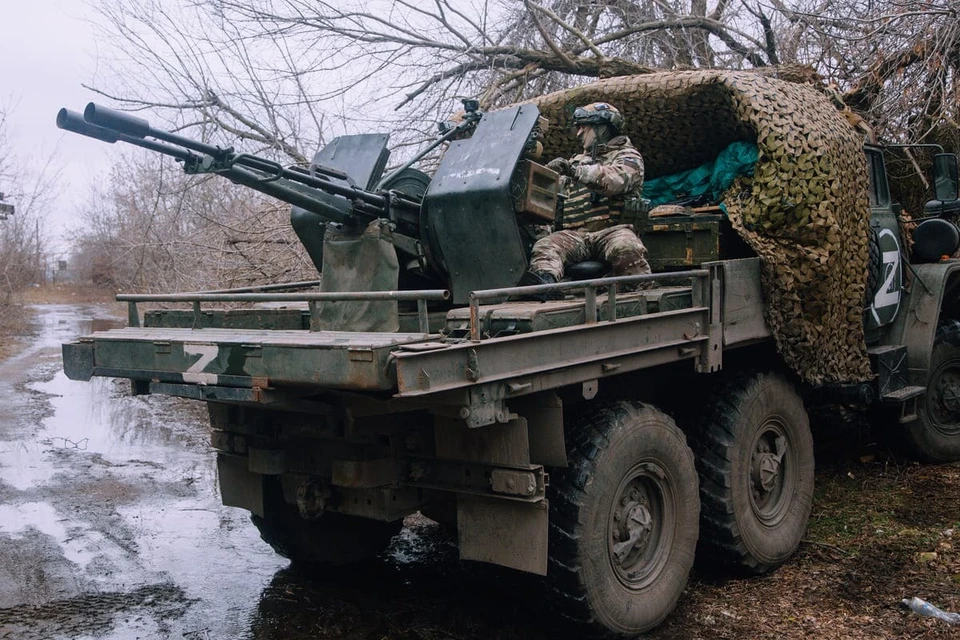 Во время отражения ночной атаки никто не пострадал.