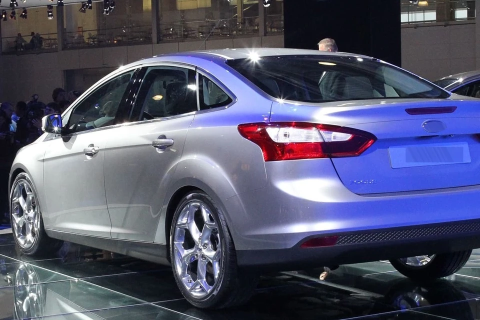 13 автомобилей правительство Ростовской области продает по цене от 97 до 333 тысяч рублей