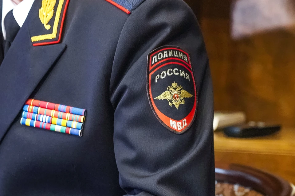 В Красноярском крае троих нелегалов выдворили из страны после рейда полиции