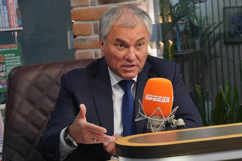 Володин призвал Минцифры как можно скорее ввести в оборот детские сим-карты