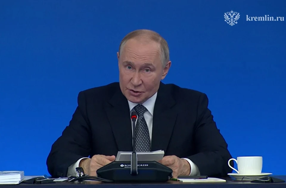 Задачи врачебно-физкультурной деятельности в спорте утвердят в стратегии развития спортивной медицины до 2030 года. Фото: скриншот из канала Кремля