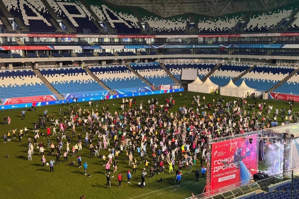 Газон «Солидарность Самара Арены» находится в ужасном состоянии