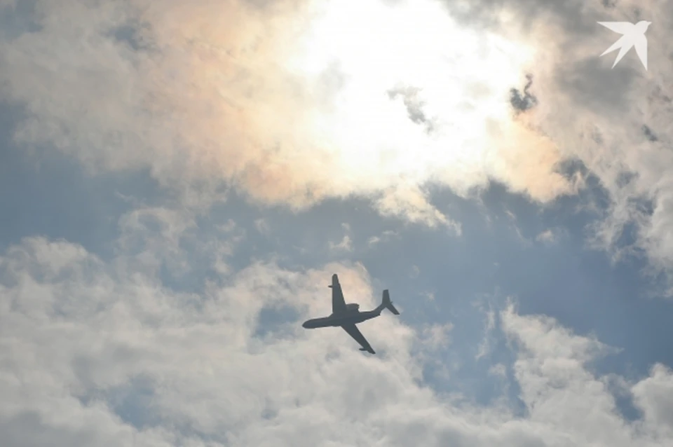 В аэропорту Кольцово задержали рейс в Москву на 13 часов