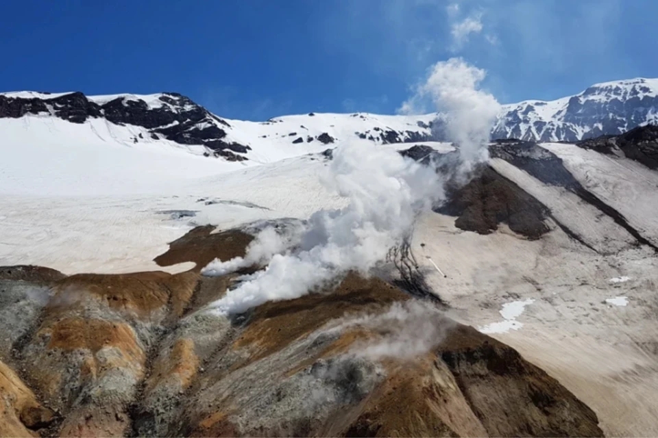 На Камчатке ждут сильного извержения вулкана Безымянный
