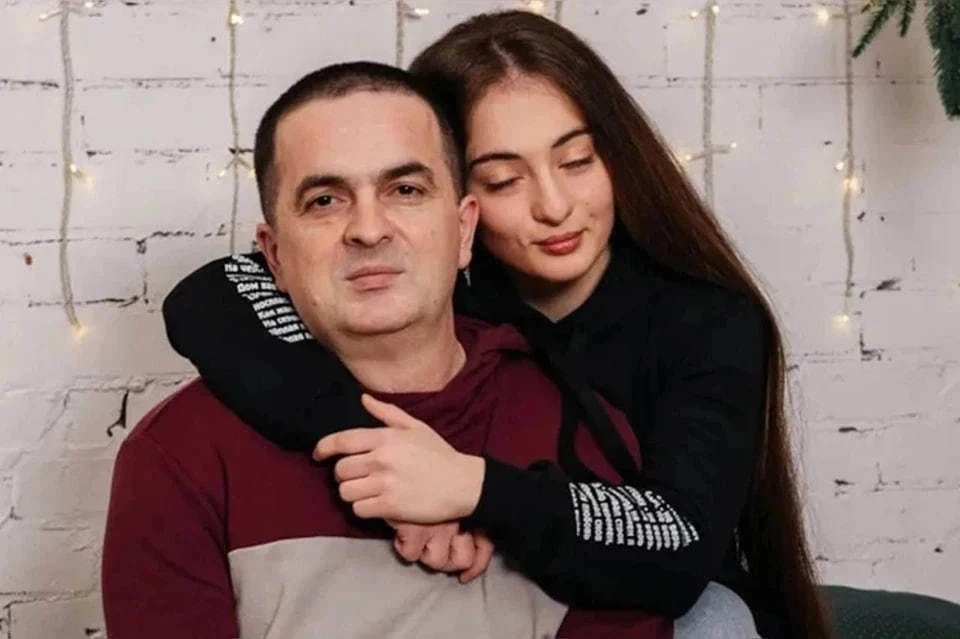 Суды закрыли дело об увольнении отца пропавшей Анны Цомартовой. Фото: t.me/ANNATSOMARTOVA22