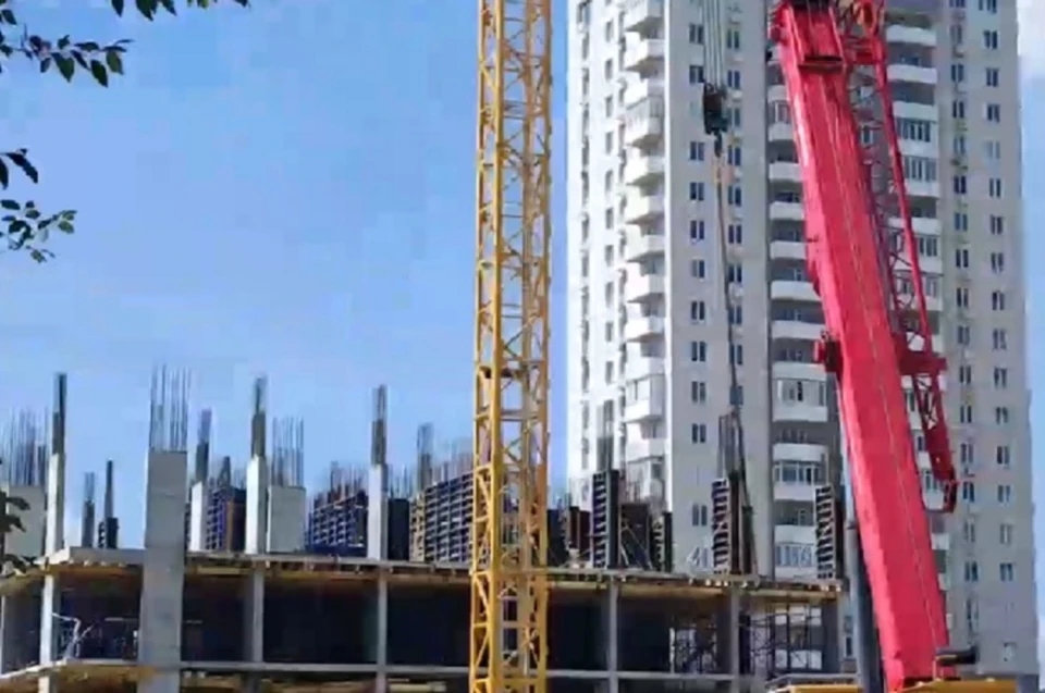 Развитие инвестиционного строительства жилых объектов в ДНР набирает обороты. Фото: ТГ/Пушилин