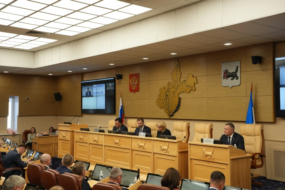 В Иркутской области расширили список детей-сирот на получение соцвыплат на жилье. Фото: пресс-служба правительства Иркутской области