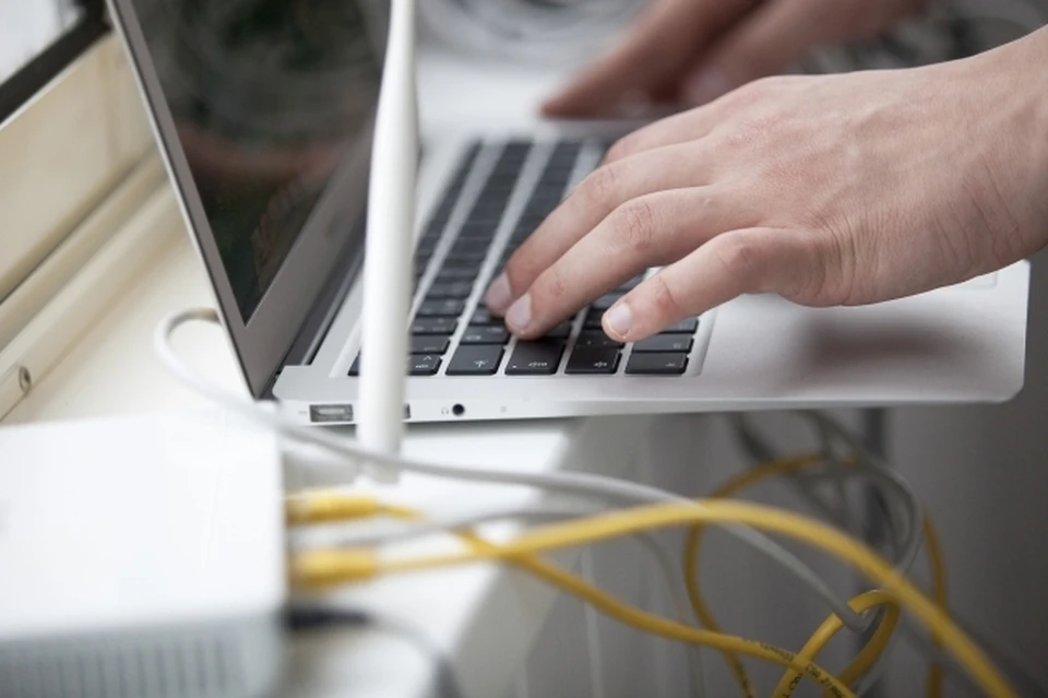 Работы должны быть завершены до 15 декабря 2025 года.