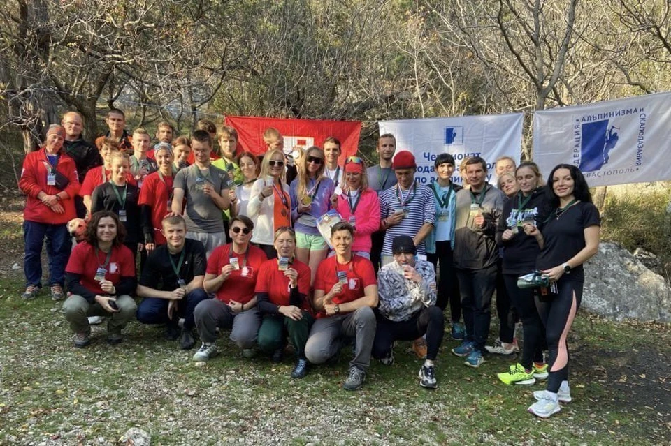 В Батилимане состоялся чемпионат города по альпинизму в дисциплине скайраннинг - вертикальный километр. Фото: sev.gov.ru