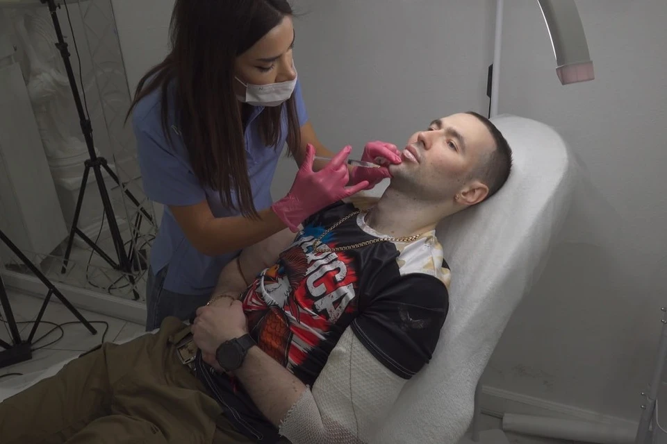 Кирилл Терешин решил вернуть лицо без филеров. Фото: соцсети Кирилла Терешина