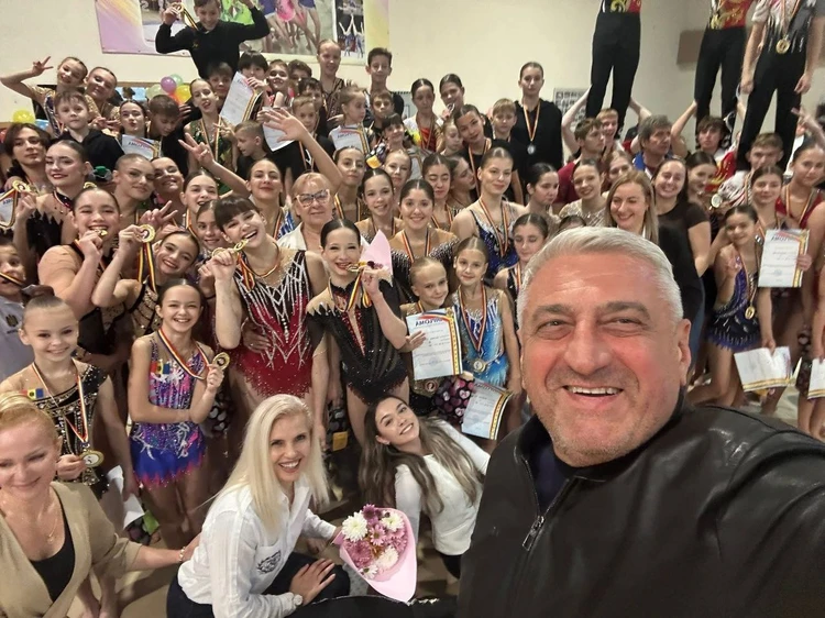 Памяти легендарного Зимилиса: В Молдове прошел уникальный турнир по спортивной акробатике