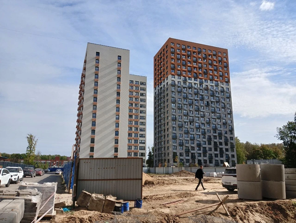 Застройщик получает деньги не сразу, а после сдачи объекта в эксплуатацию.