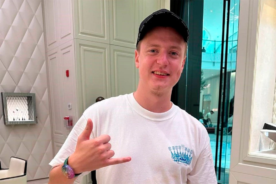 В Казахстане объявили в розыск блогера Mellstroy (Андрея Бурима).