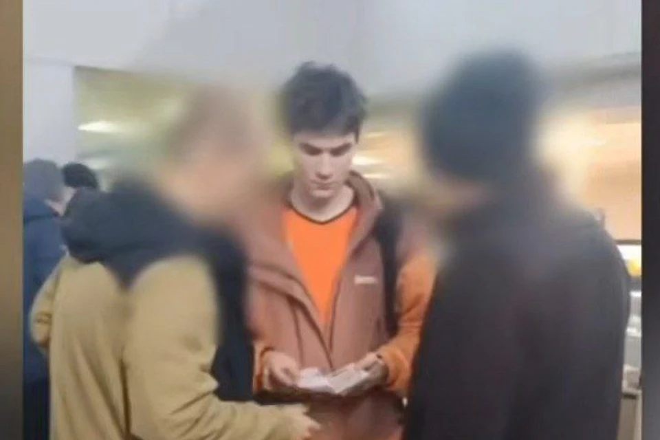 Пенсионерка из Братска через курьера отдала мошенниками более 1,6 миллиона рублей. Фото: МУ МВД "Братское"