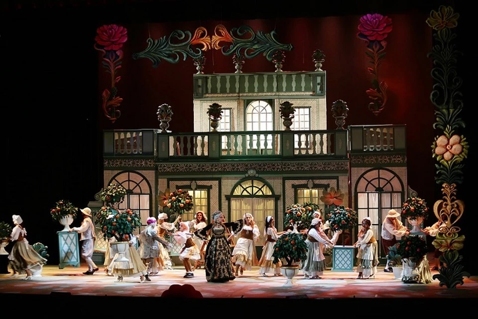 В Донбасс Опере представили премьеру комической оперы «Свадьба Фигаро». Фото: Министерство культуры ДНР