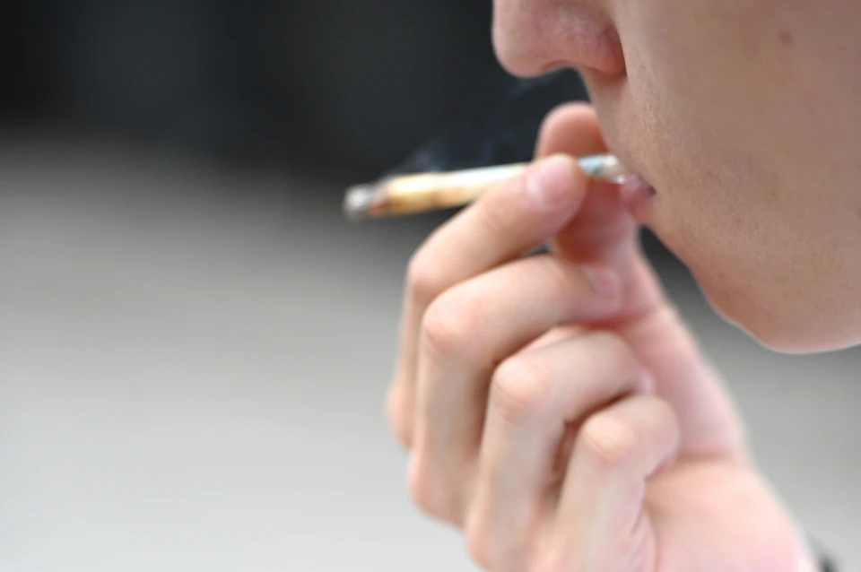 В России хотят увеличить штрафы за курение на рабочем месте