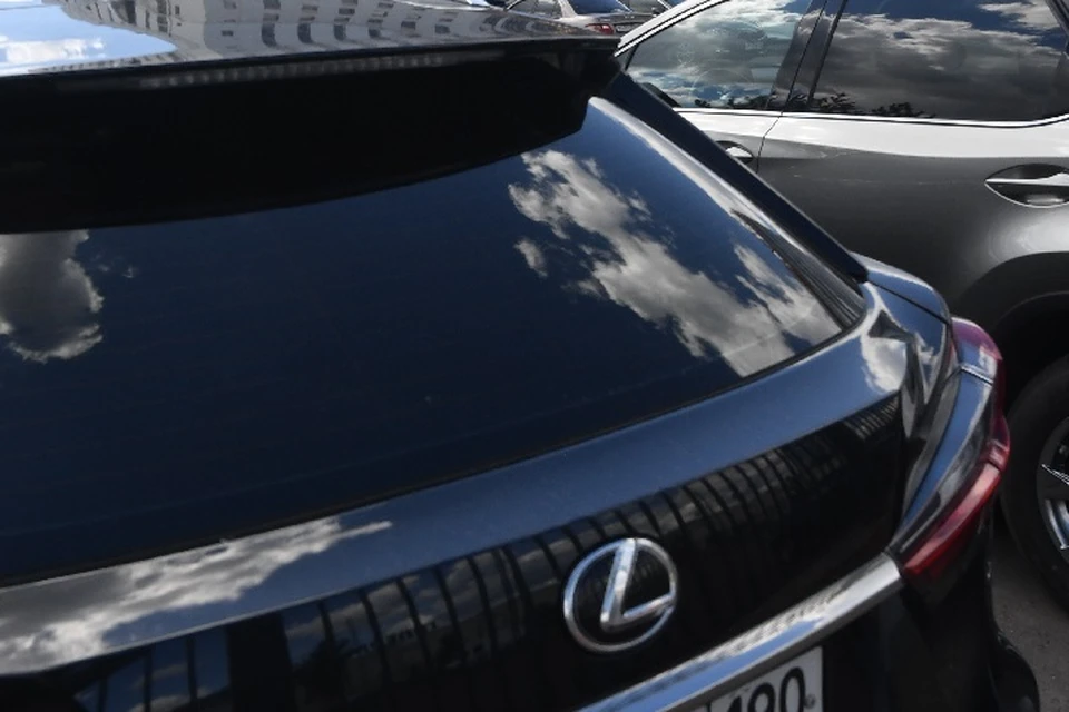 Водитель Lexus устроил аварию с Mazda в Хабаровском крае