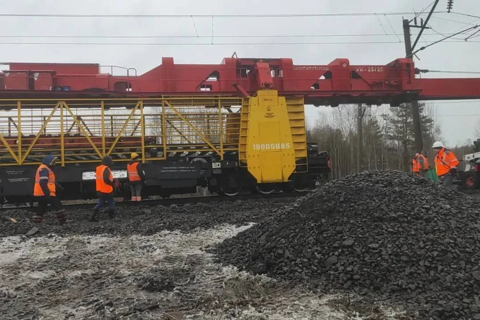 В Тайшетском районе восстановили движение поездов. Фото: тг-канал губернатора Иркутской области Игоря Кобзева
