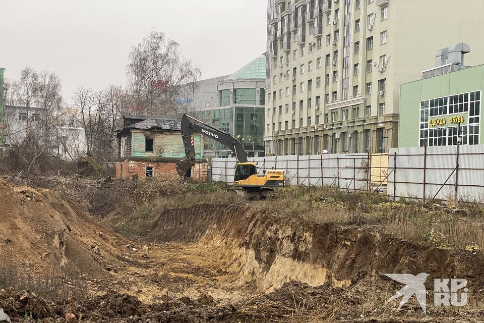 Чиновники Госстройнадзора расхвалили ЖК в центре Рязани на уровне котлована.
